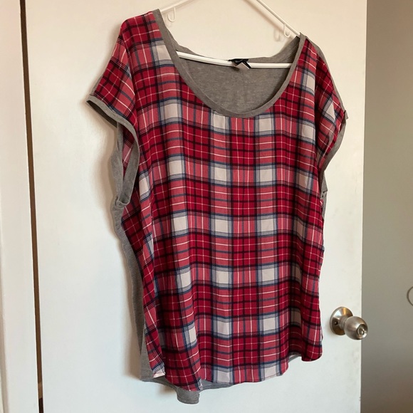 Torrid Plaid Lightweight Top - Size 1X - Picture 2 of 11